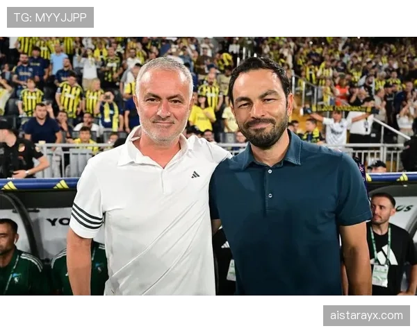 穆里尼奥钦点全新中场组合,球队战术深度与活力显著提升 穆里尼奥钦点全新中场组合,球队战术深度与活力显著提升